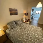 Apartment For 2 With Garden In Leuven City Centre